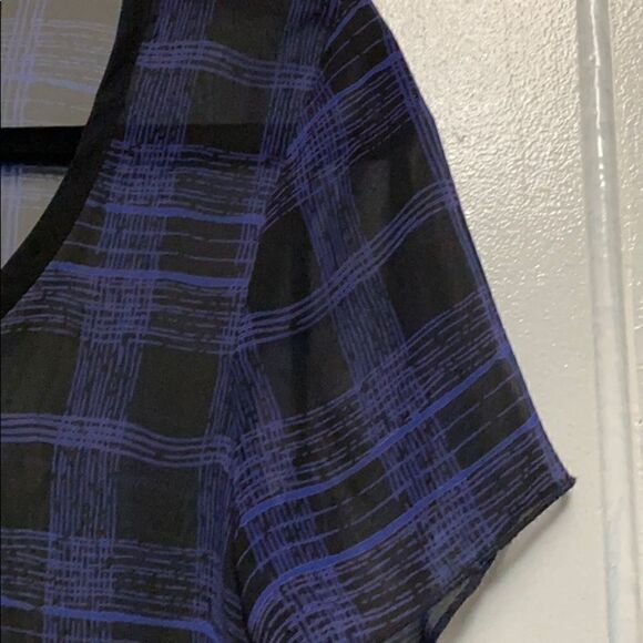 Bobeau sheer Tunic black/ purple plaid XS - Picture 4 of 7